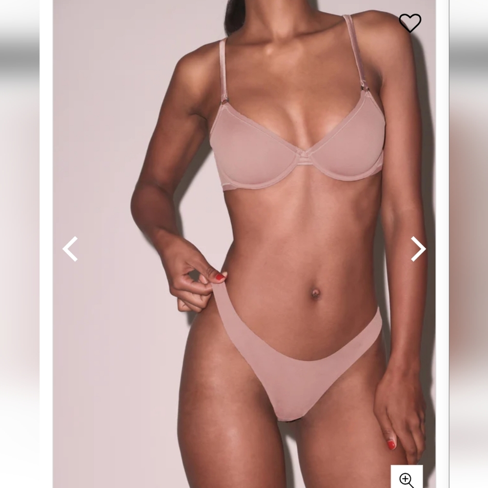 Fleur Du Mal NEW Nude Bra and Panty Set